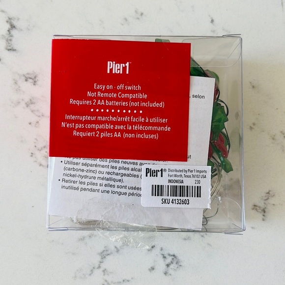 Pier 1  Holly Glimmer 5' LED  String lights - Picture 4 of 15